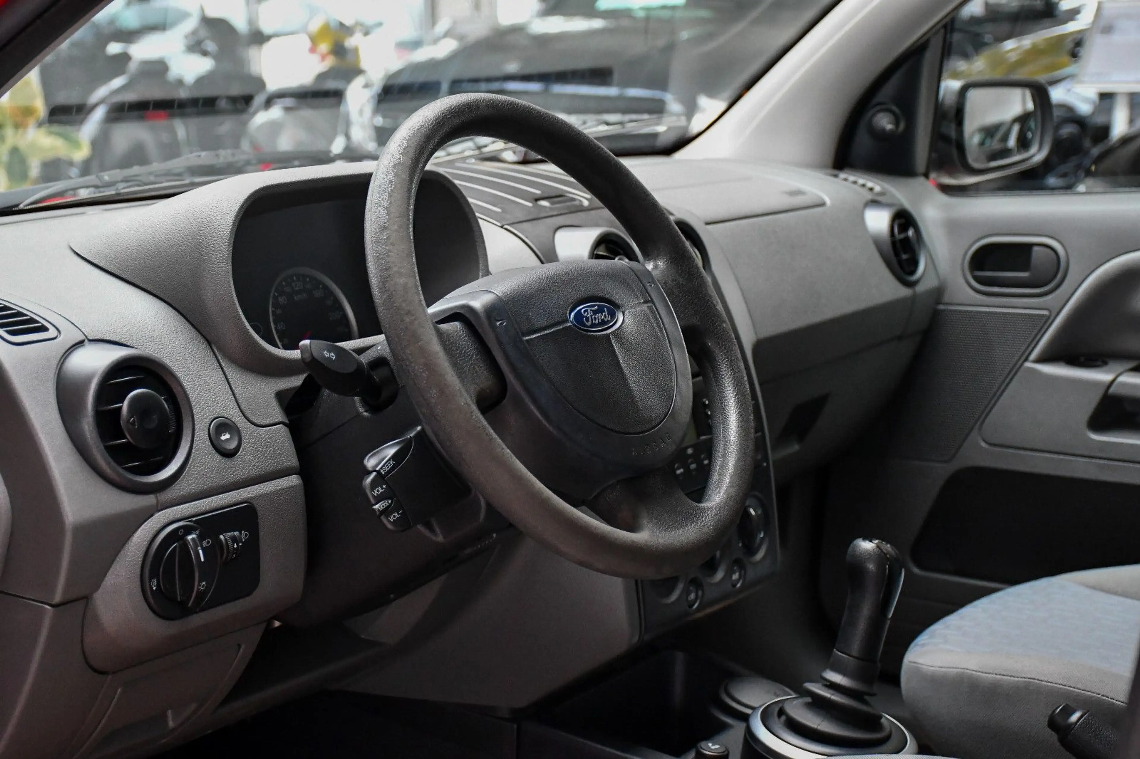 Ford Fusion Ambiente Automatik Diesel 1.Hand 58tkm! — photo 13