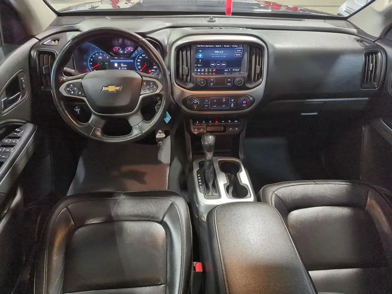 Chevrolet Colorado снимка Chevrolet Colorado