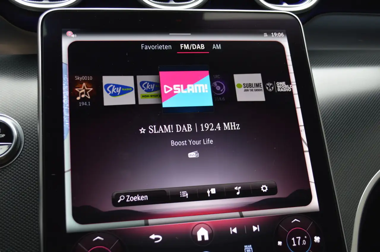 Mercedes-Benz GLC 400e 4MATIC AMG Led Leder Panorama Memory Luchtver, миниатюра 29