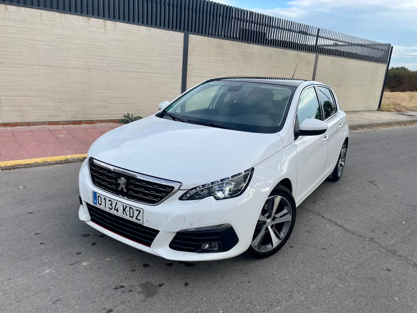 Peugeot 308 308 1.6BlueHDi S Blanco - 1