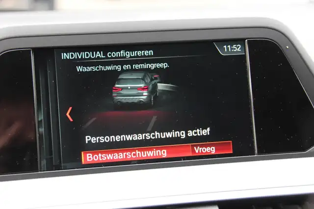 BMW X3 view 17