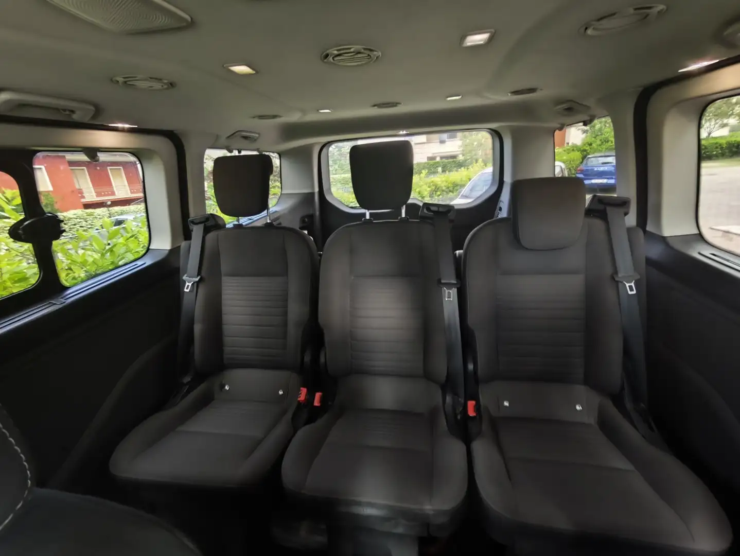 Ford Tourneo Custom custom 9 posti - 2