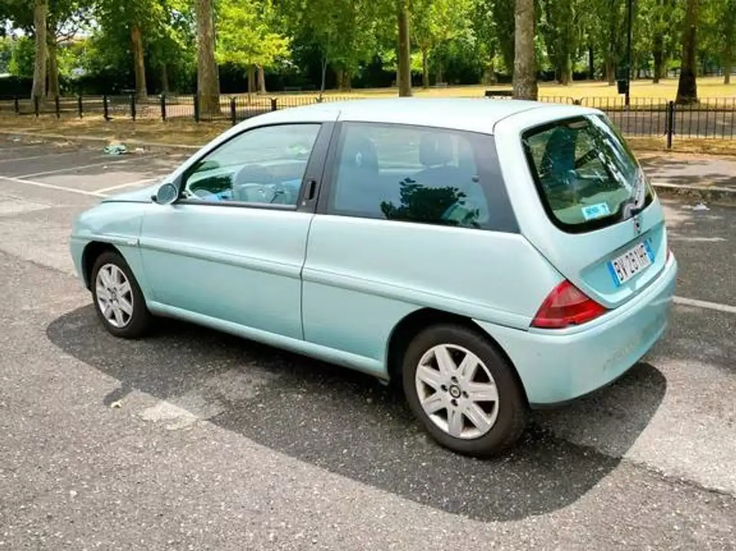 Lancia Y Y 1.4 12v LX Albastru - 1