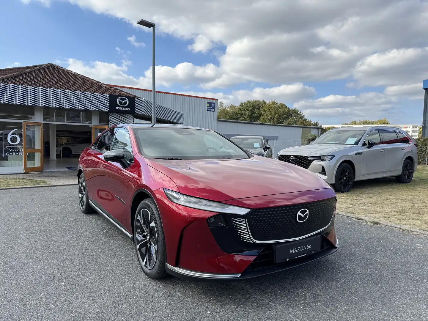 Mazda 6e EV 258PS AT Takumi LED 360° NAVI Rot - 2