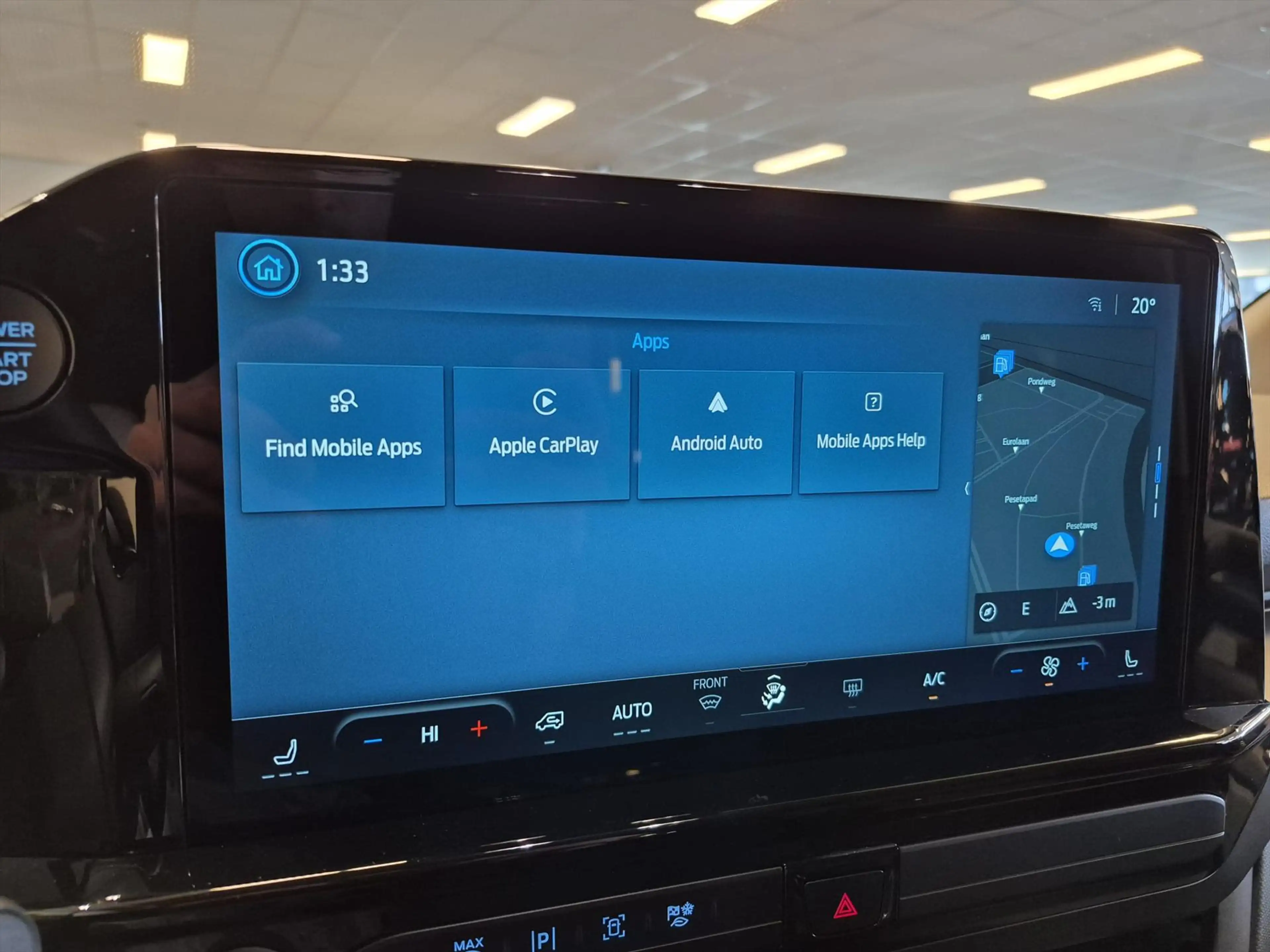 Ford Tourneo Custom L2H1 Rolstoelbus Bodemverlaging XXL 147cm — photo 25