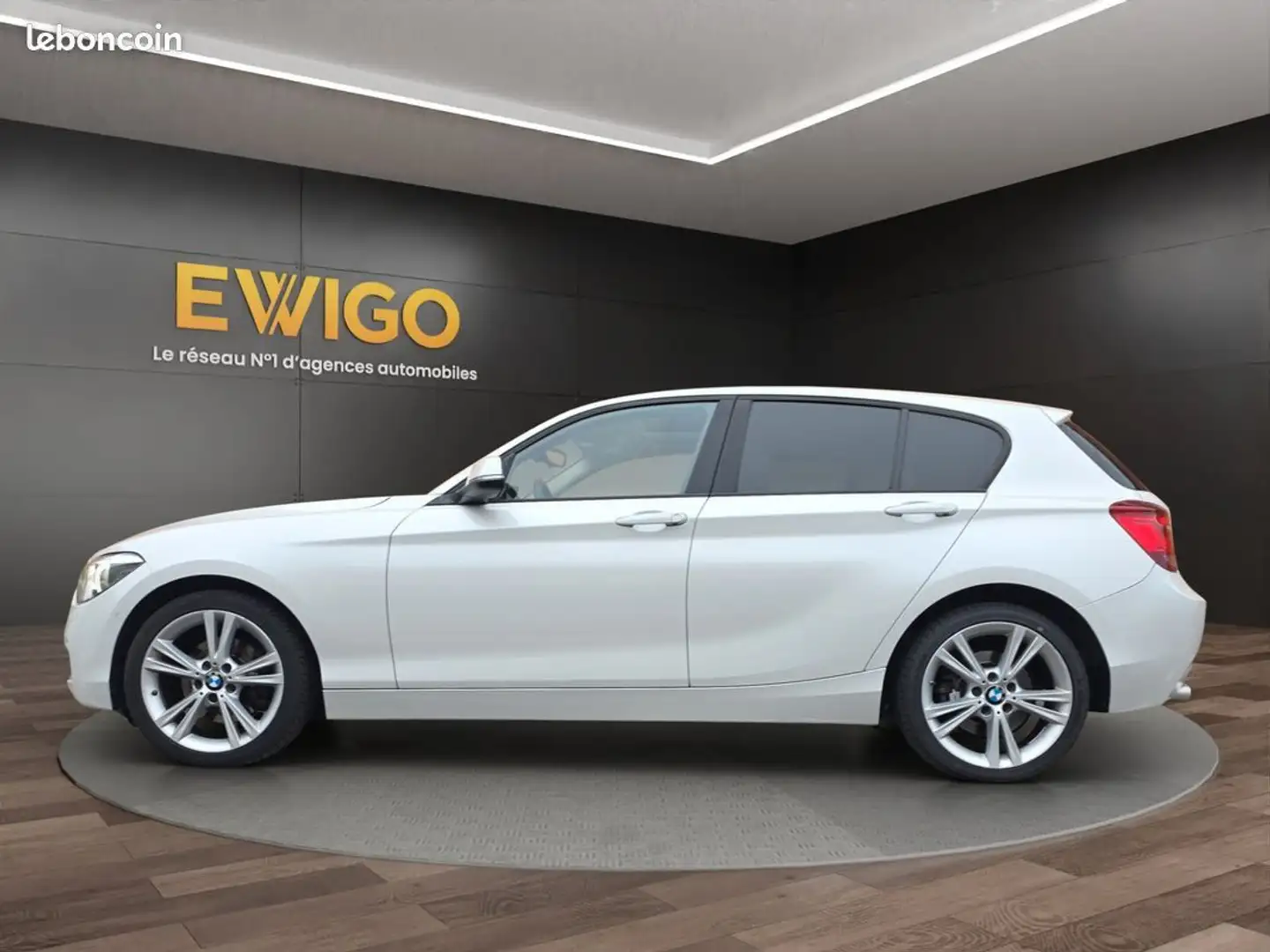 BMW 125 serie 2.0 125 d 220 urban life bva origine france garantie 6 mois Weiß - 2