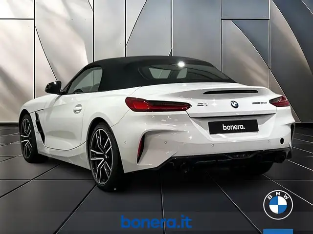 BMW Z4 view 7