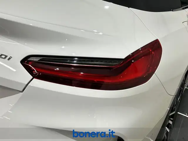 BMW Z4 view 12