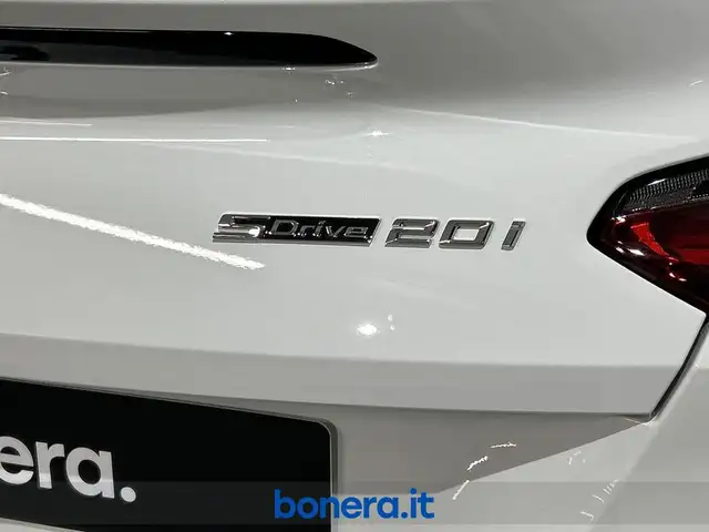 BMW Z4 view 9