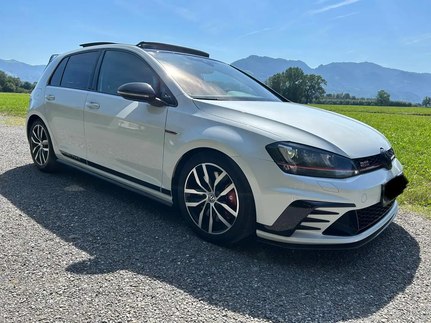 Volkswagen Golf GTI Golf GTI 2,0 TSI Clubsport GTI Clubsport Weiß - 1