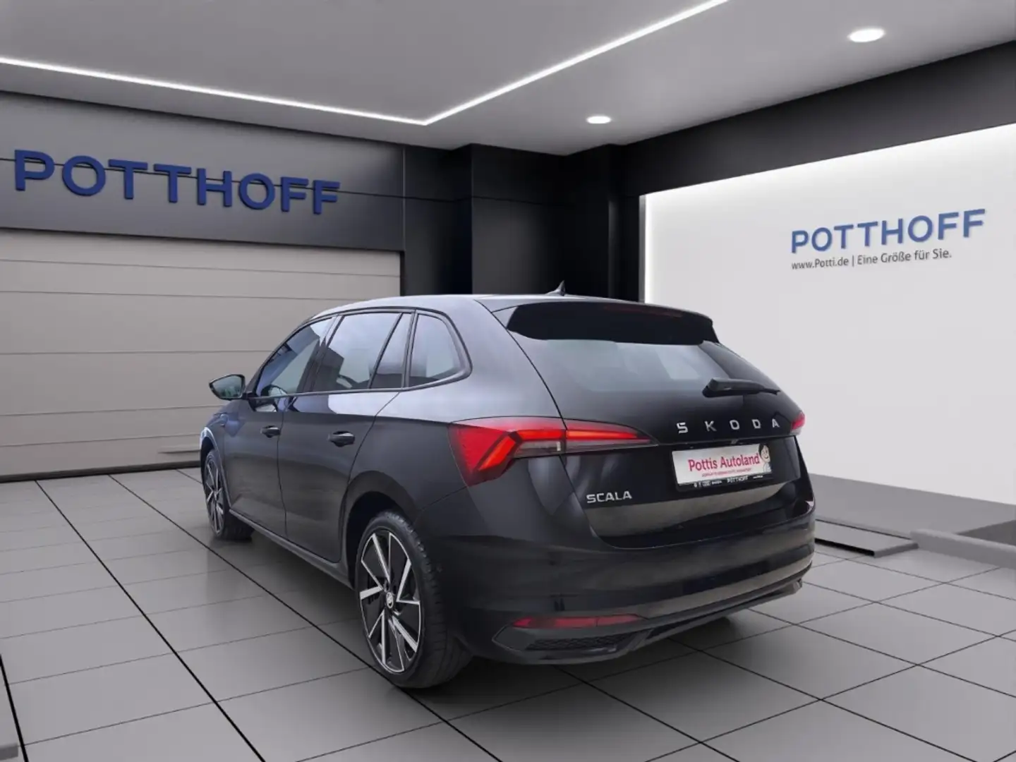 Skoda Scala 1.5 TSI DSG DRIVE MATRIX AHK KAMERA ACC Schwarz - 2