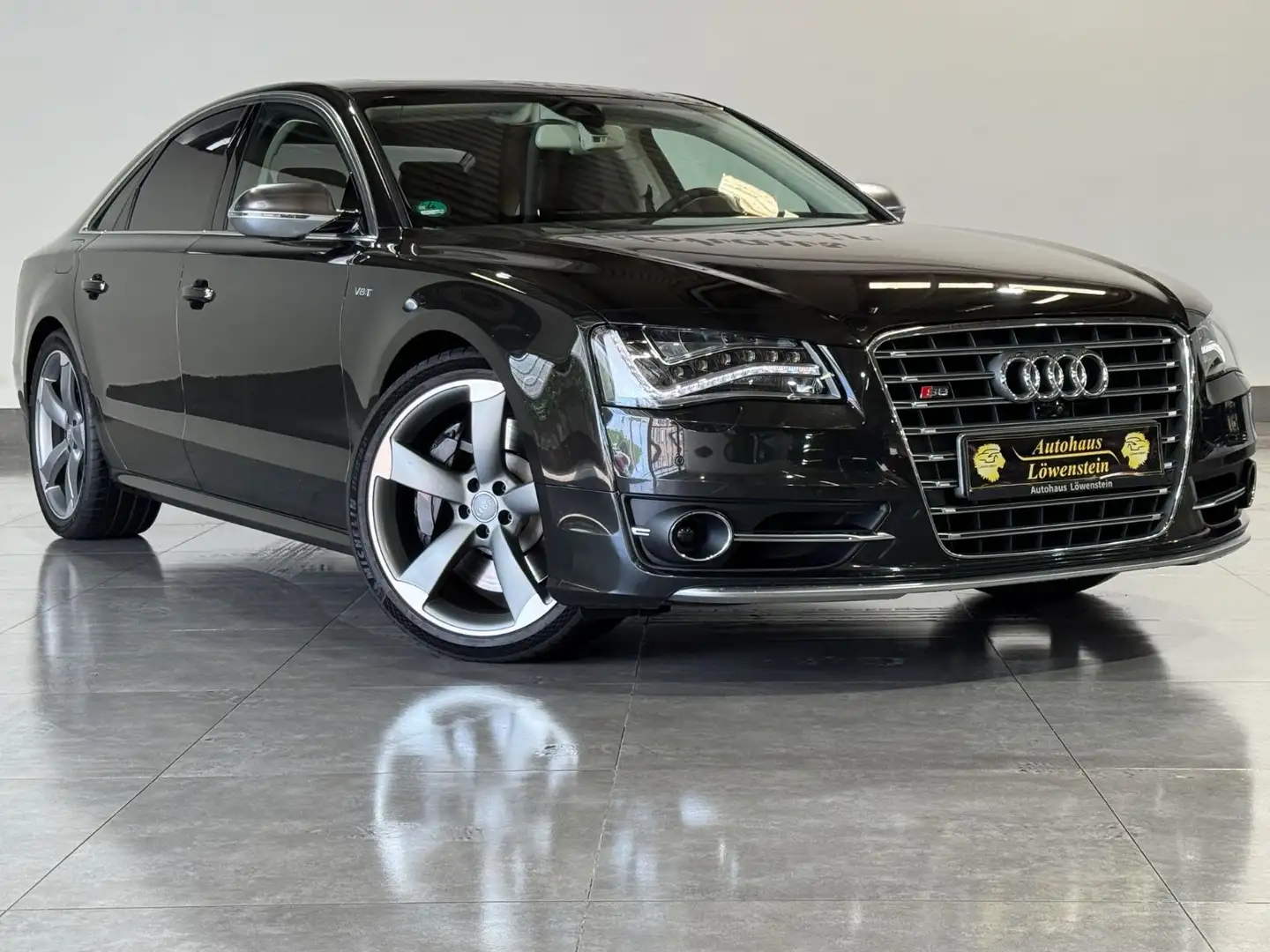 Audi S8 4.0 TFSI quattro*B&O*360°*NIGHT-VIEW*ACC*LANE Schwarz - 2