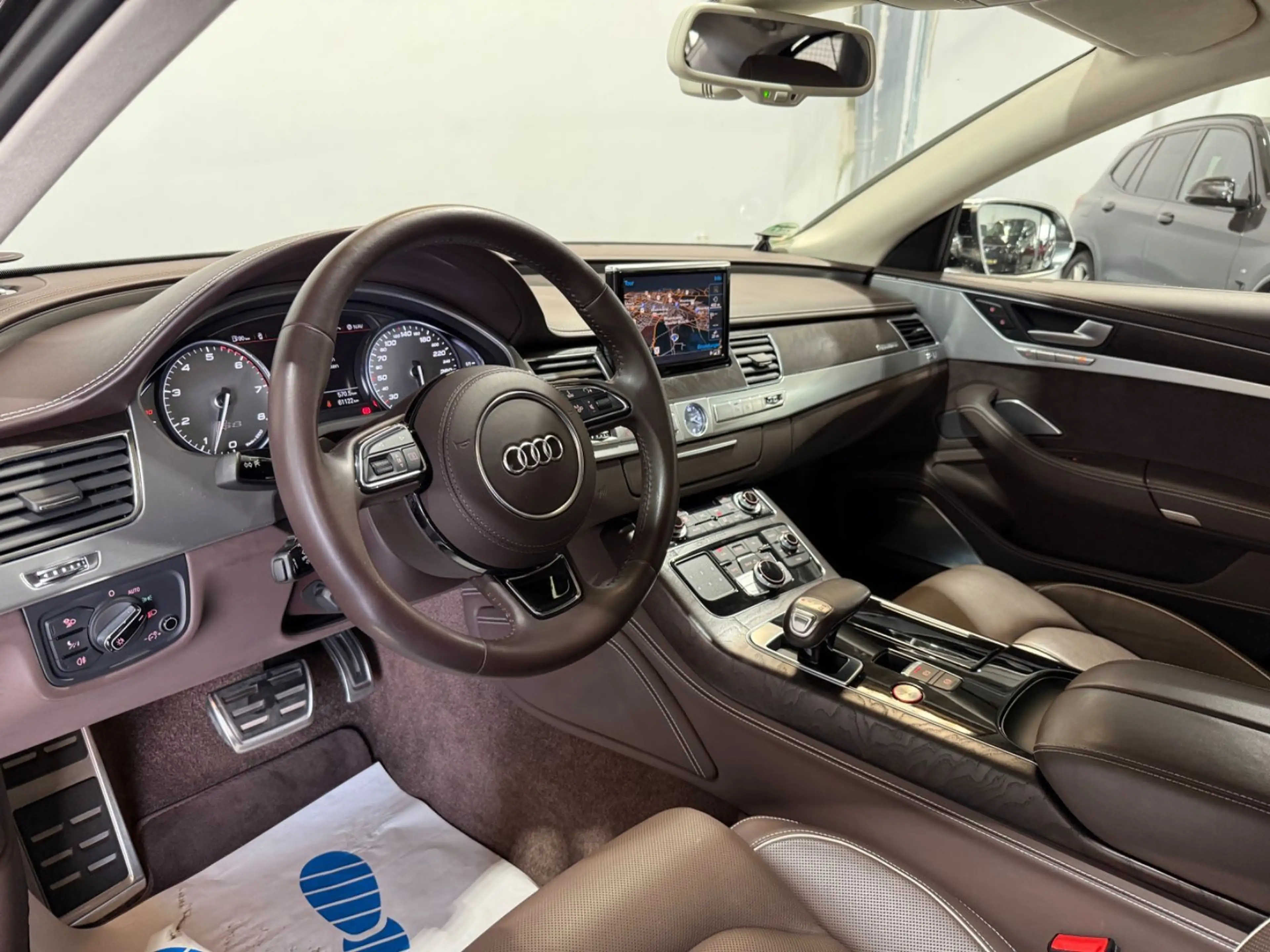 Audi S8 4.0 TFSI quattro*B&O*360°*NIGHT-VIEW*ACC*LANE — photo 12