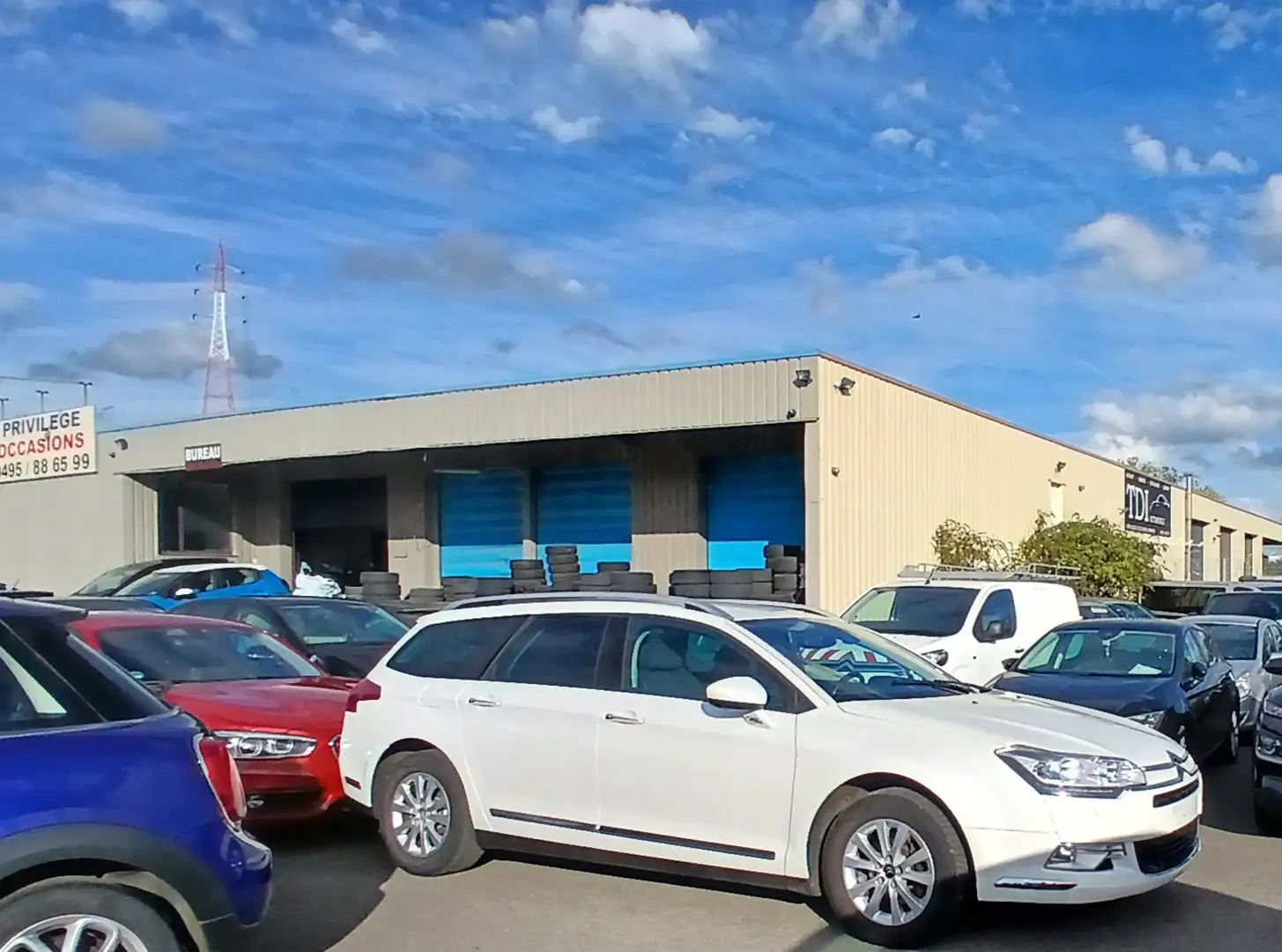 Citroen C5 Tourer 16 HDi 115cv gps aircoel j alu led capteurs Blanc - 1