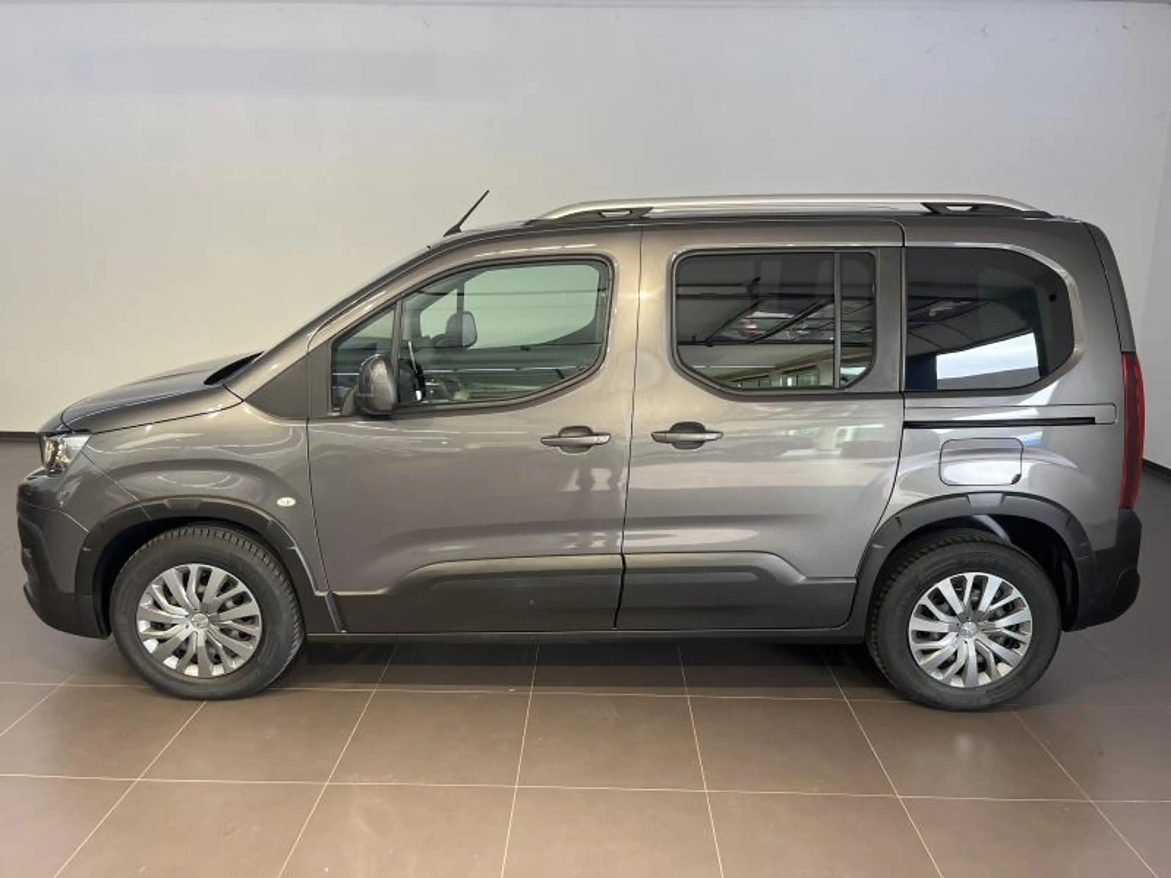 Peugeot Rifter Allure — photo 4