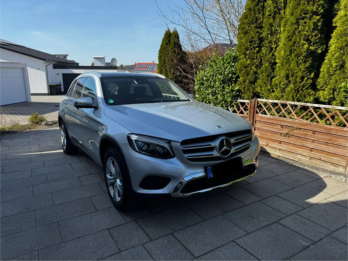 Mercedes-Benz GLC 350 GLC 350 e 4Matic 7G-TRONIC Exclusive Zilver - 1