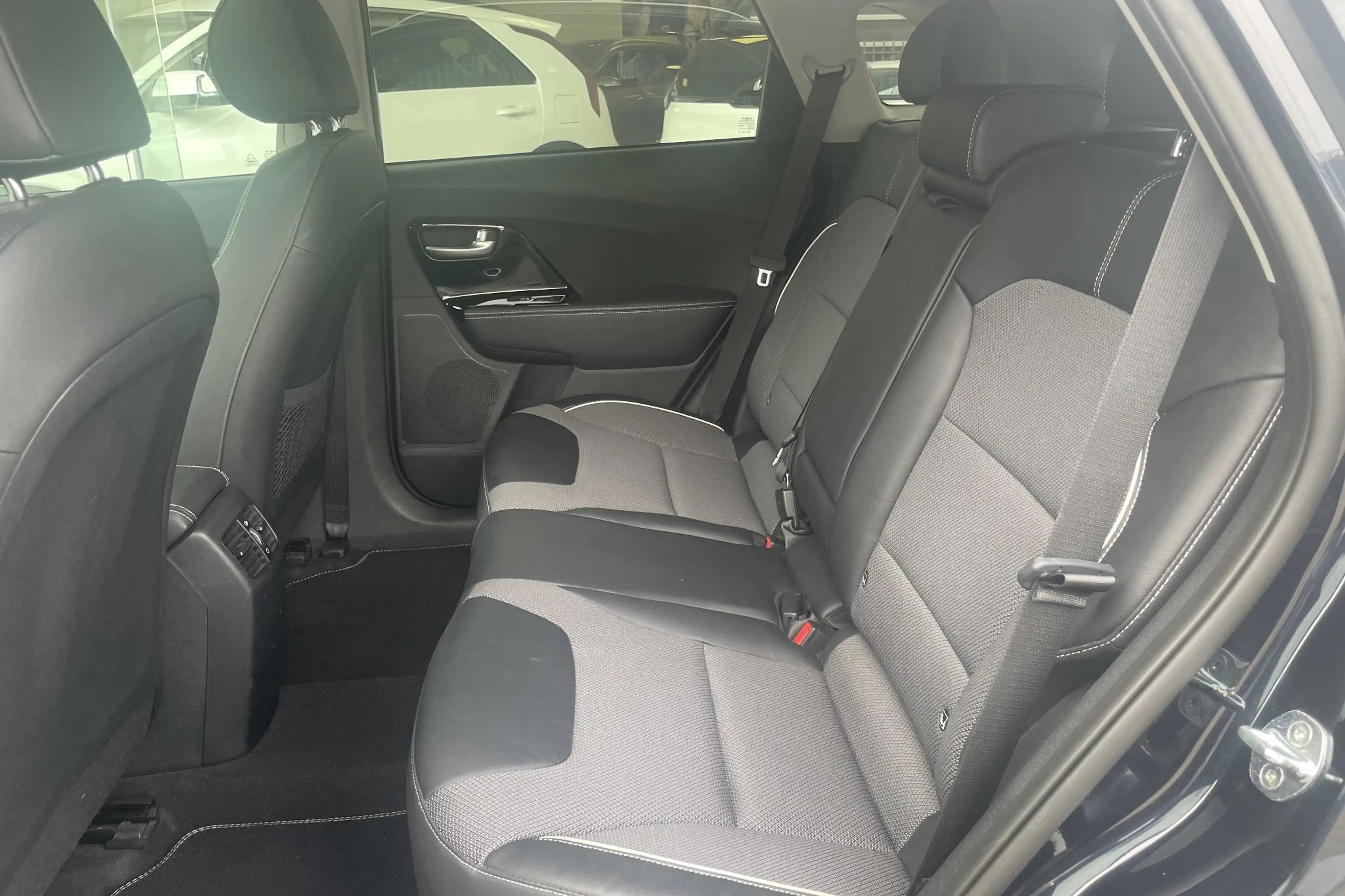 Kia e-Niro DynamicPlusLine 64 kWh — photo 12