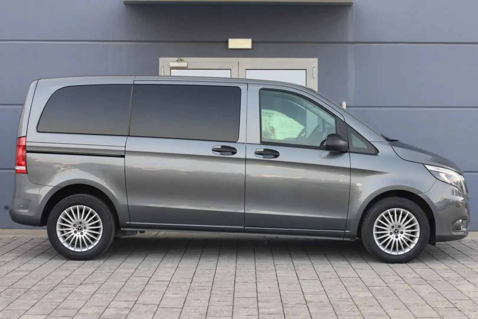 Mercedes-Benz V 200 VITO 2.0 116 CDI 4x4 PC Mixto Compact PRO N1 Szary - 1