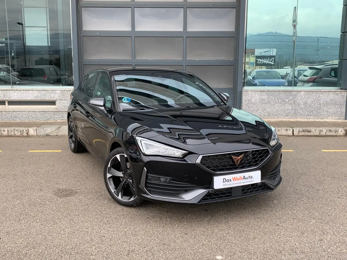 CUPRA 1.5 eTSI 110kW (150CV) DSG Чёрный - 2