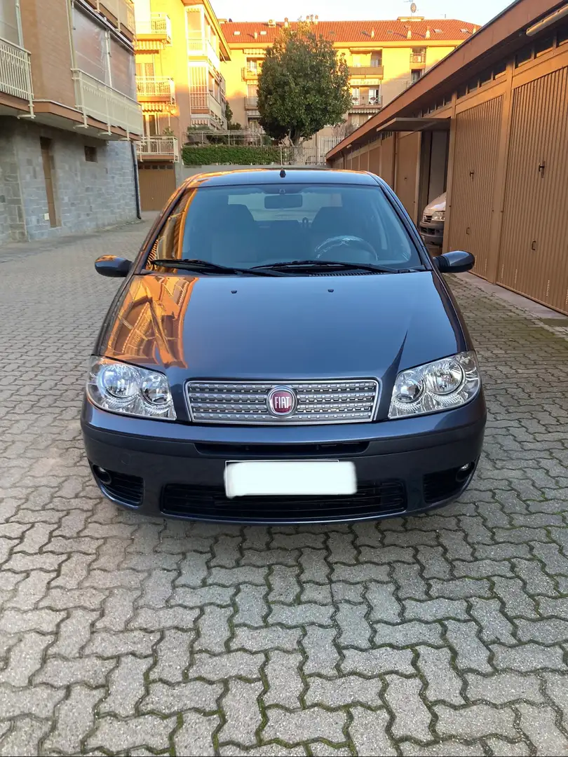Fiat Punto 5p 1.2 Classic Dynamic Gold - 1