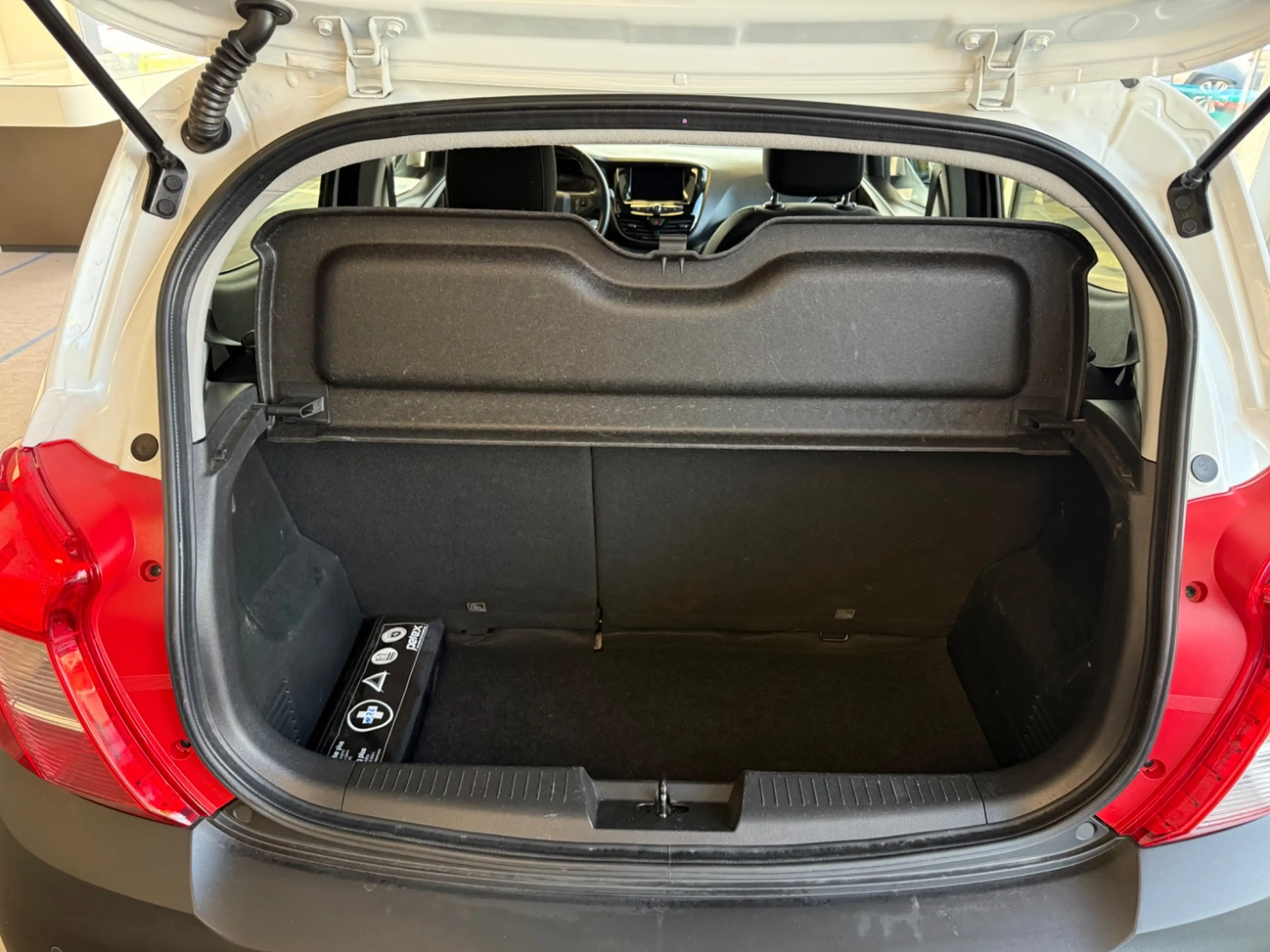 Opel Karl 1.0 Rocks CarPlay*Tempomat*Sitzheizung vorne — photo 12