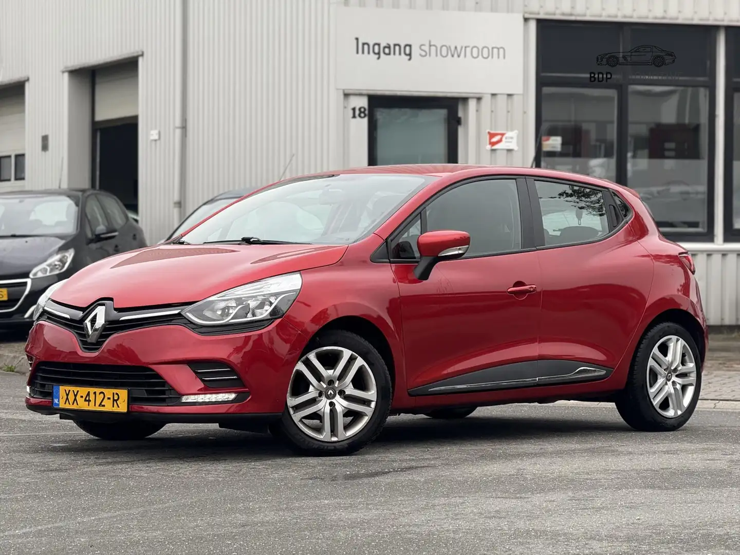 Renault Clio 0.9 TCe Zen CARPLAY/NAVI/CRUISE/AIRCO Rouge - 1
