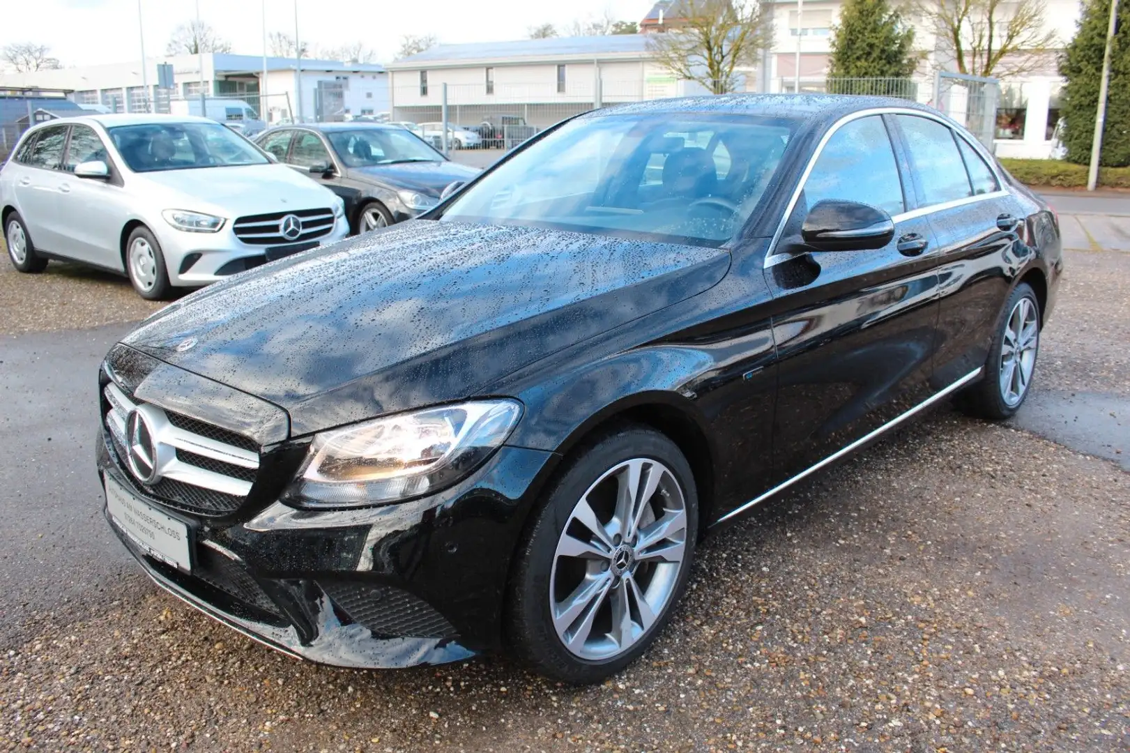 Mercedes-Benz C 300 e 4Matic Lim.*AVANTGARDE*Business*SD-NAVI* Schwarz - 1