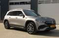 Mercedes-Benz EQB 300 4MATIC AMG Line 67 kWh Pano Sfeer Keyless Trekhaak Gris - thumbnail 4