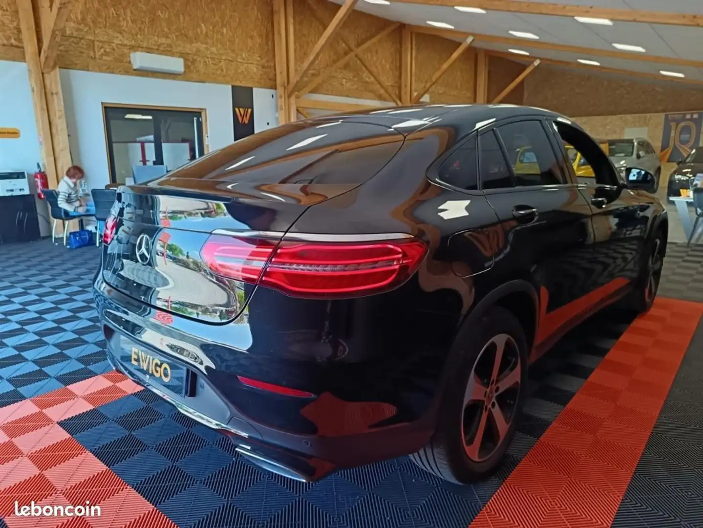 Mercedes-Benz GLC 250 Mercedes classe COUPE 2.2 250 D 205 FASCINATION AM Noir - 2