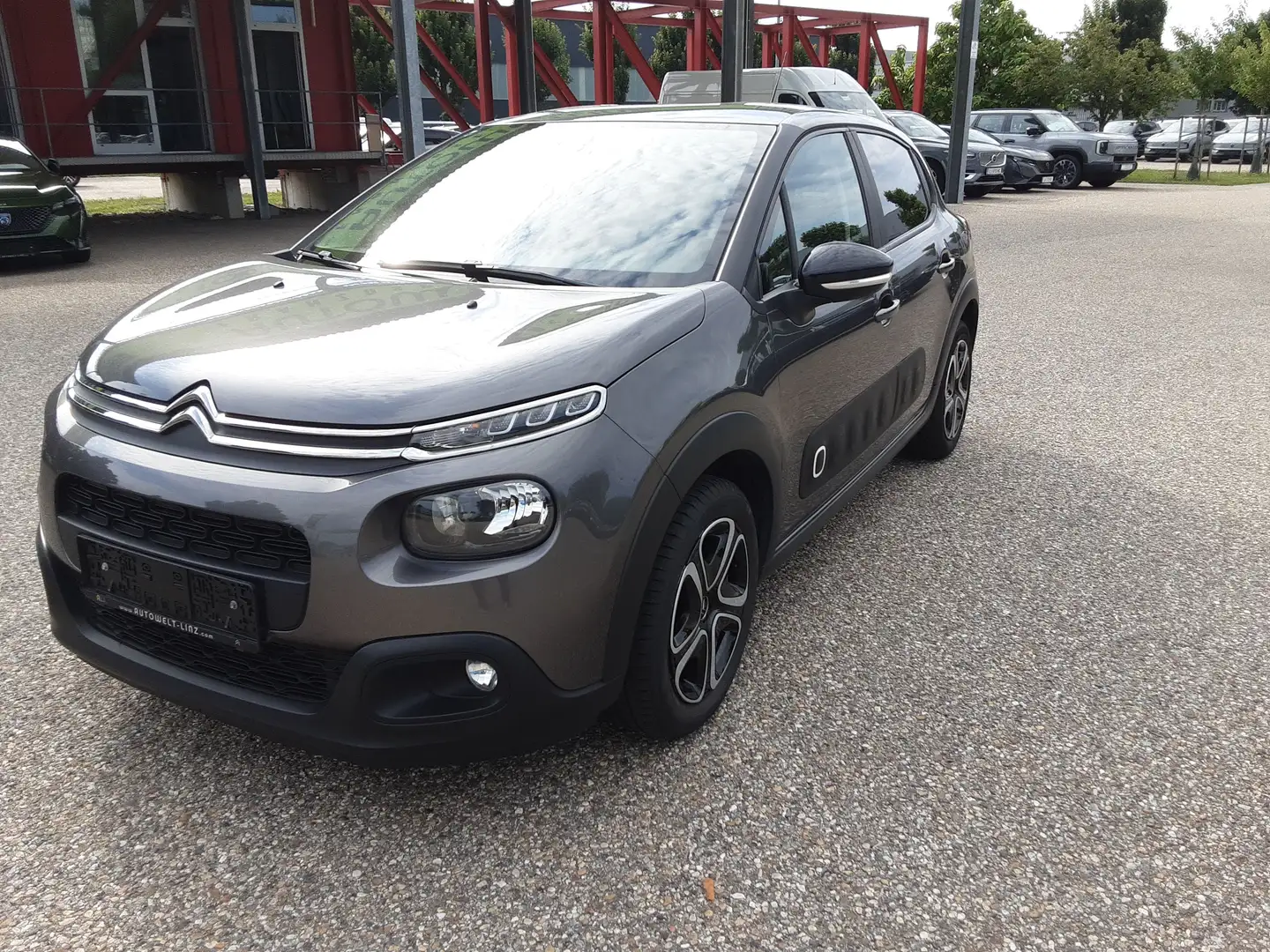 Citroen C3 PureTech 68 Feel Grau - 2
