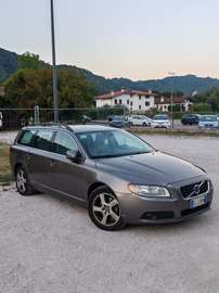 2.0 d4 ved (d3) Momentum geartronic
