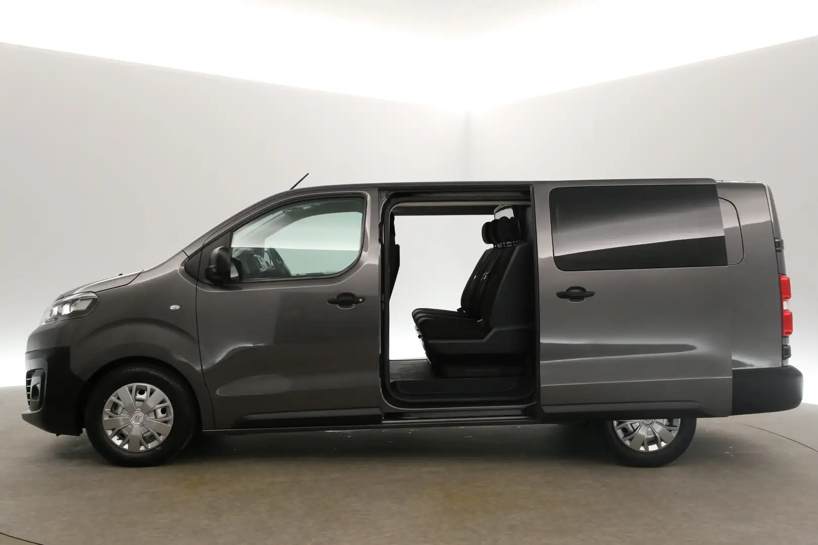 Citroen Jumpy 2.0 BlueHDI L3H1 | Dubbele Cabine | 5 Persoons | A Grijs - 2