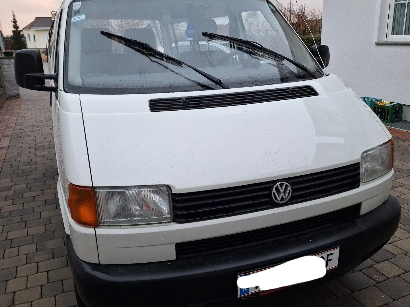 Volkswagen T4 Kombi 3-0-0 2,4 Ds. Biały - 1