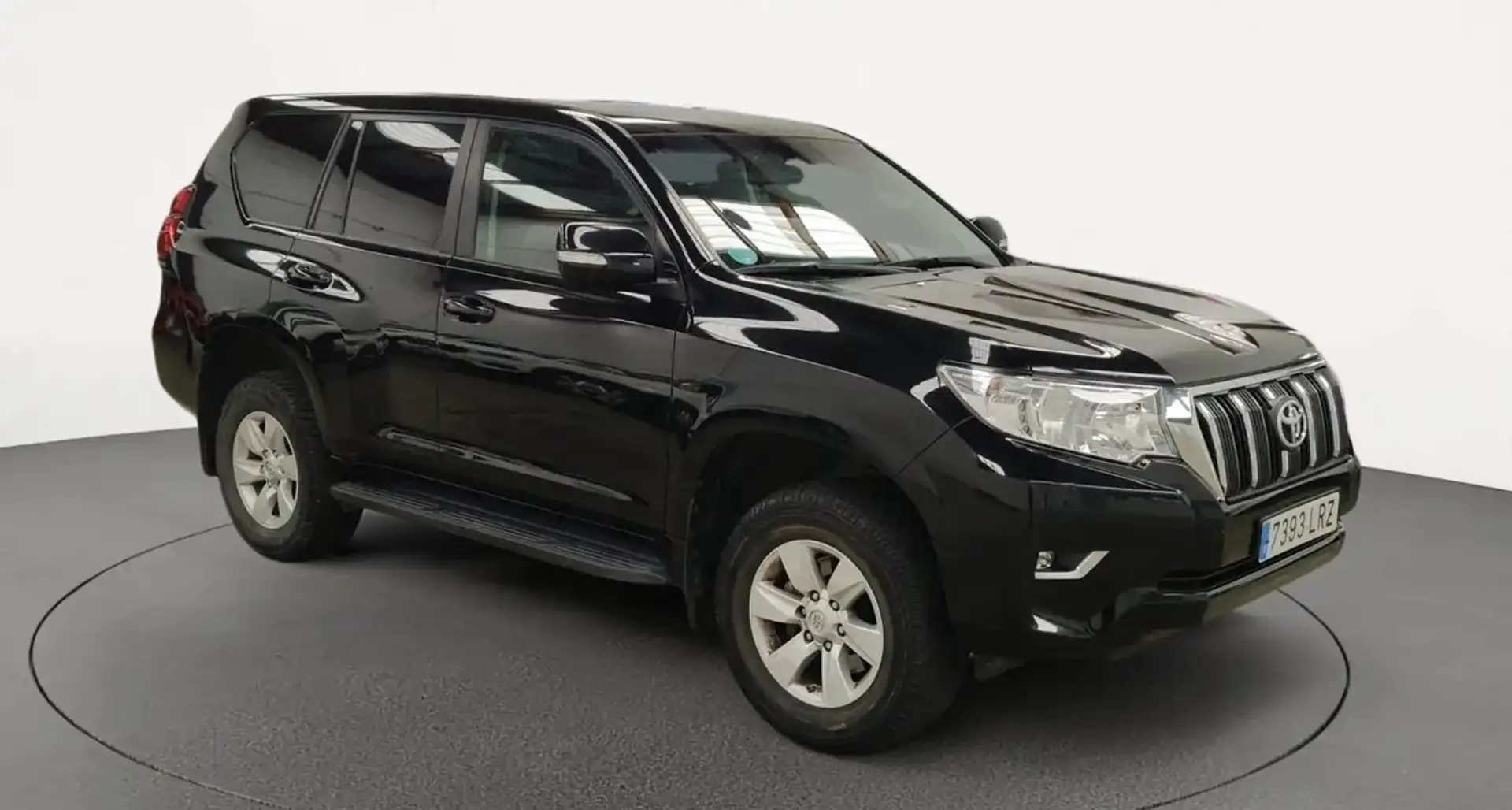 Toyota 4-Runner 2.8 D-4D VX - 1