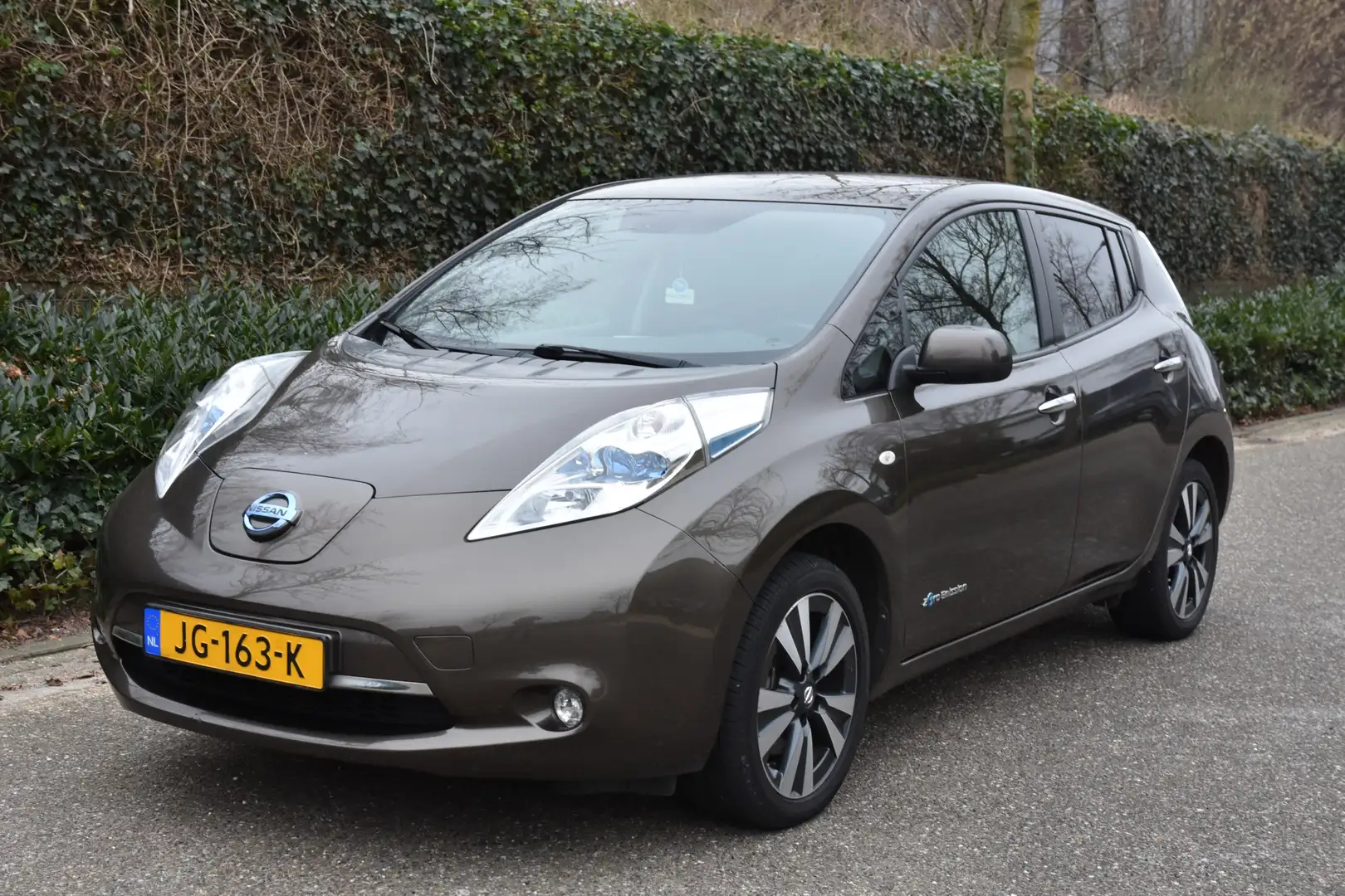 Nissan Leaf Tekna 30 kWh NA SUBSIDIE €6950 | LEDER | NAVI Brązowy - 2