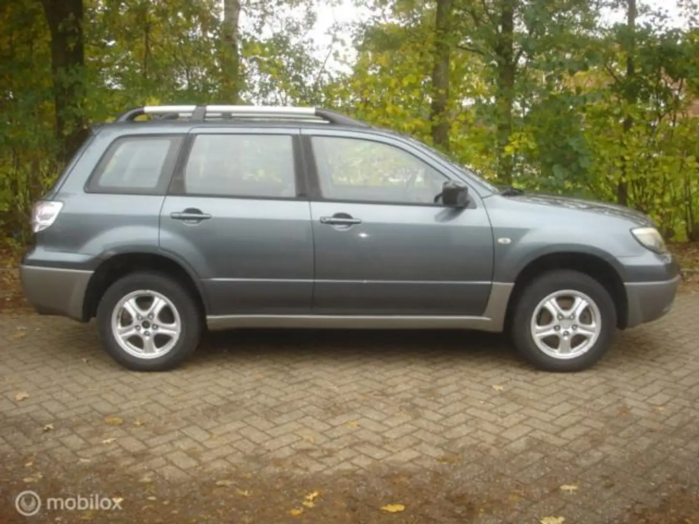 Mitsubishi Outlander 20 Comfort 4WD Airco Distributie defect Grijs - 2