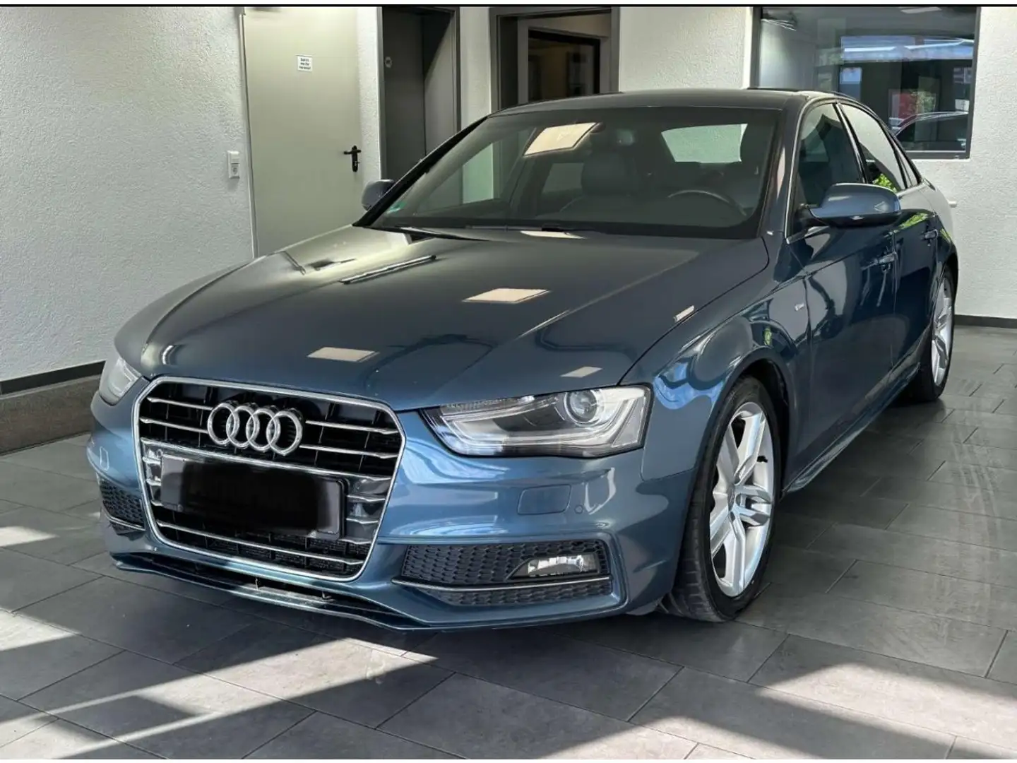 Audi A4 2.0 TDI DPF Clean Diesel - 190 - BVA Multitronic   Bleu - 2