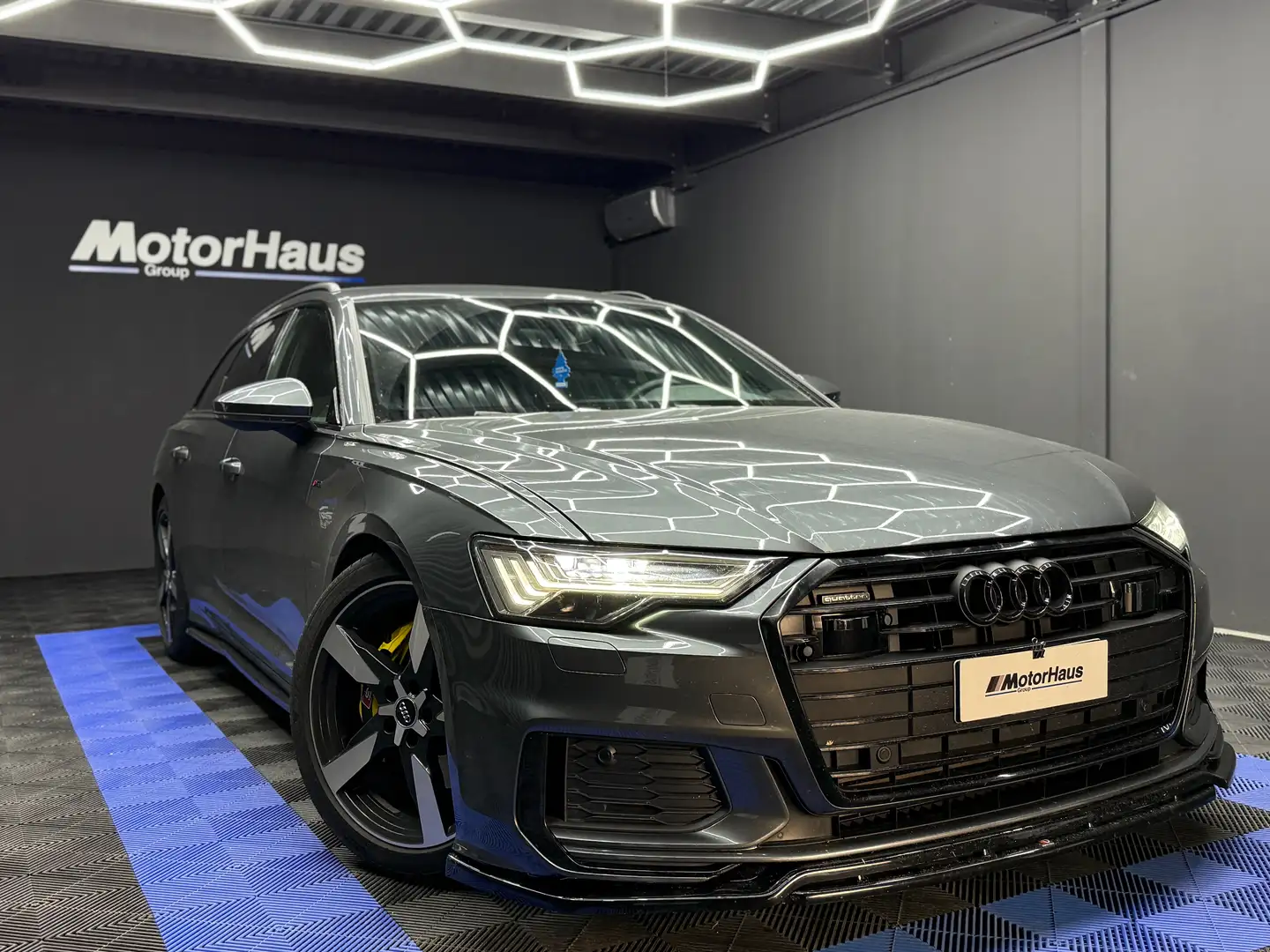 Audi A6 Avant 50 3.0 tdi mhev S Line quattro Grijs - 1