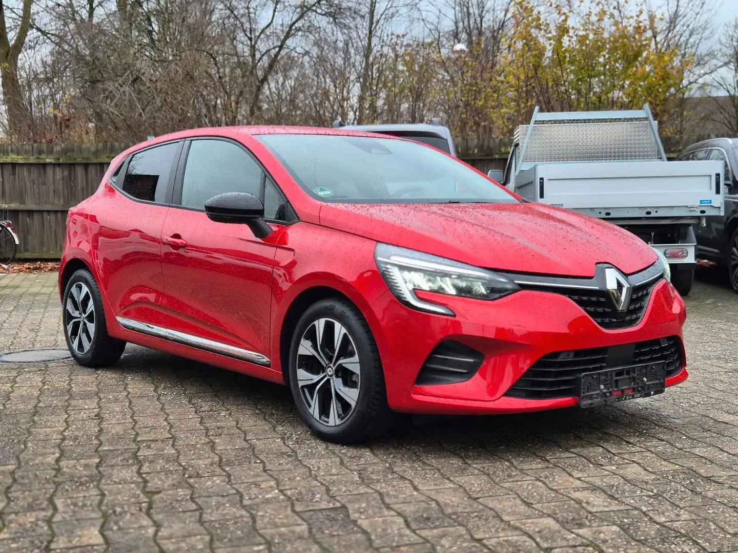 Renault Clio V Evolution TCe 90 City-Paket GJ Reifen Rot - 1