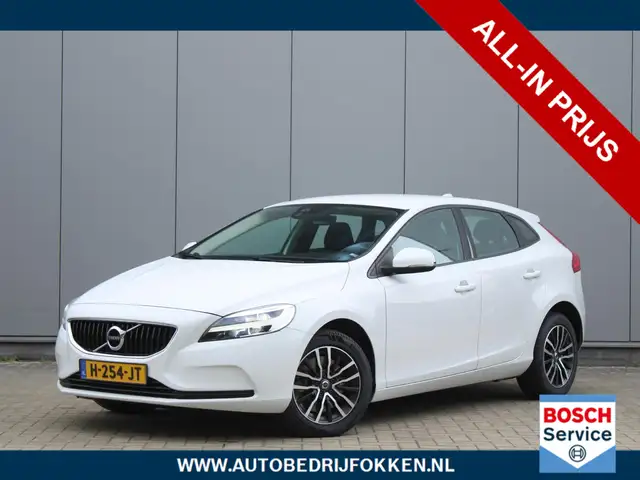 Volvo V40 1.5 T2 122pk Polar Automaat | Trekhaak | LED | Cli