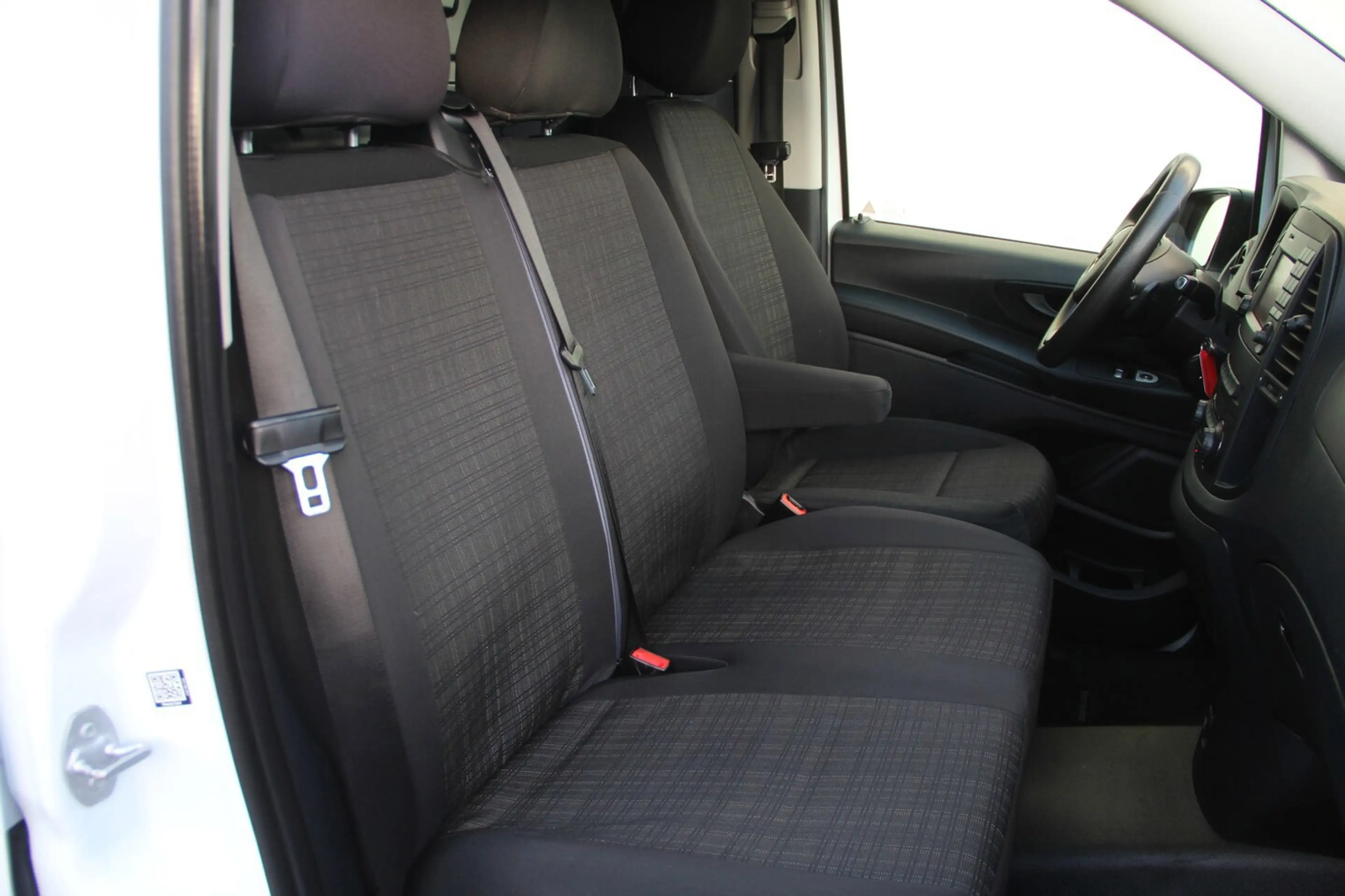 Mercedes-Benz Vito 114 CDI Euro6 | Camera | Navi | ECC | PDC | Cruise — photo 23