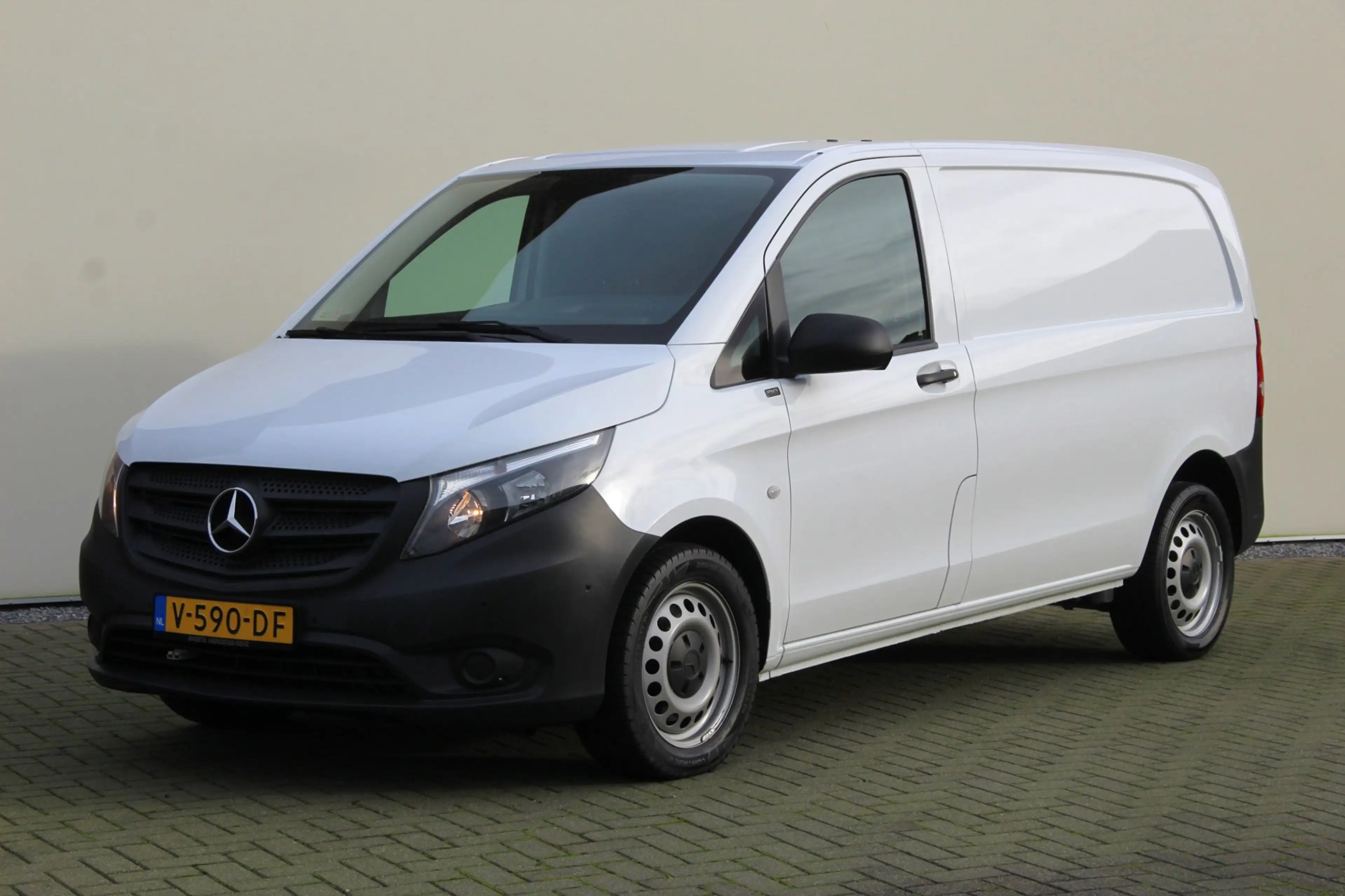 Mercedes-Benz Vito 114 CDI Euro6 | Camera | Navi | ECC | PDC | Cruise