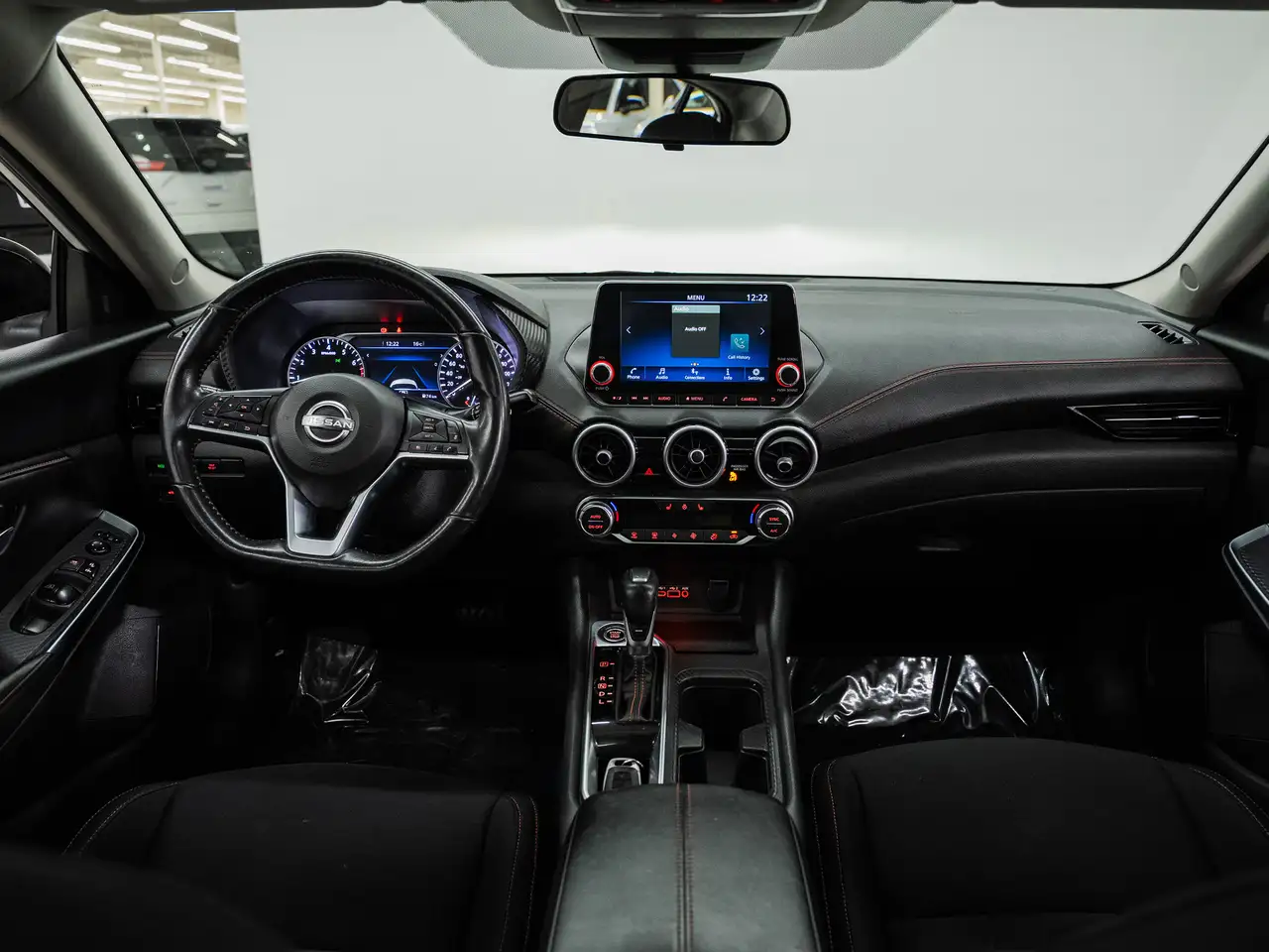 Nissan Sentra снимка Nissan Sentra