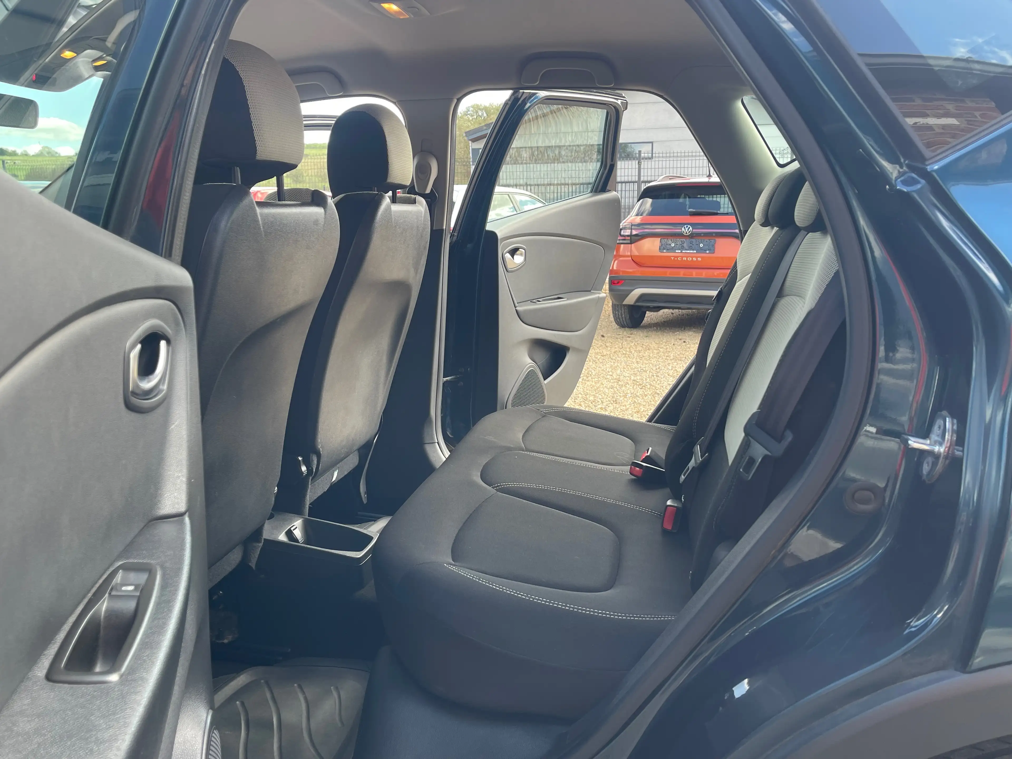 Renault Captur 0.9 TCe*NAVI*GARANTIE 1AN — photo 10