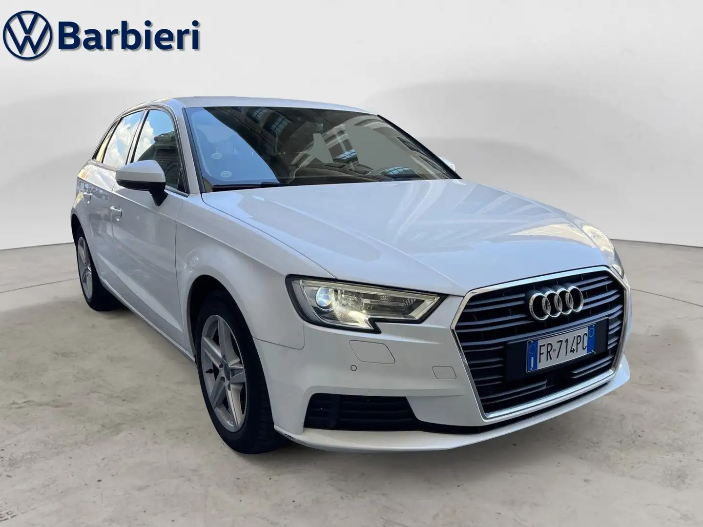 Audi A3 1.0 TFSI Sportback Admired - 2