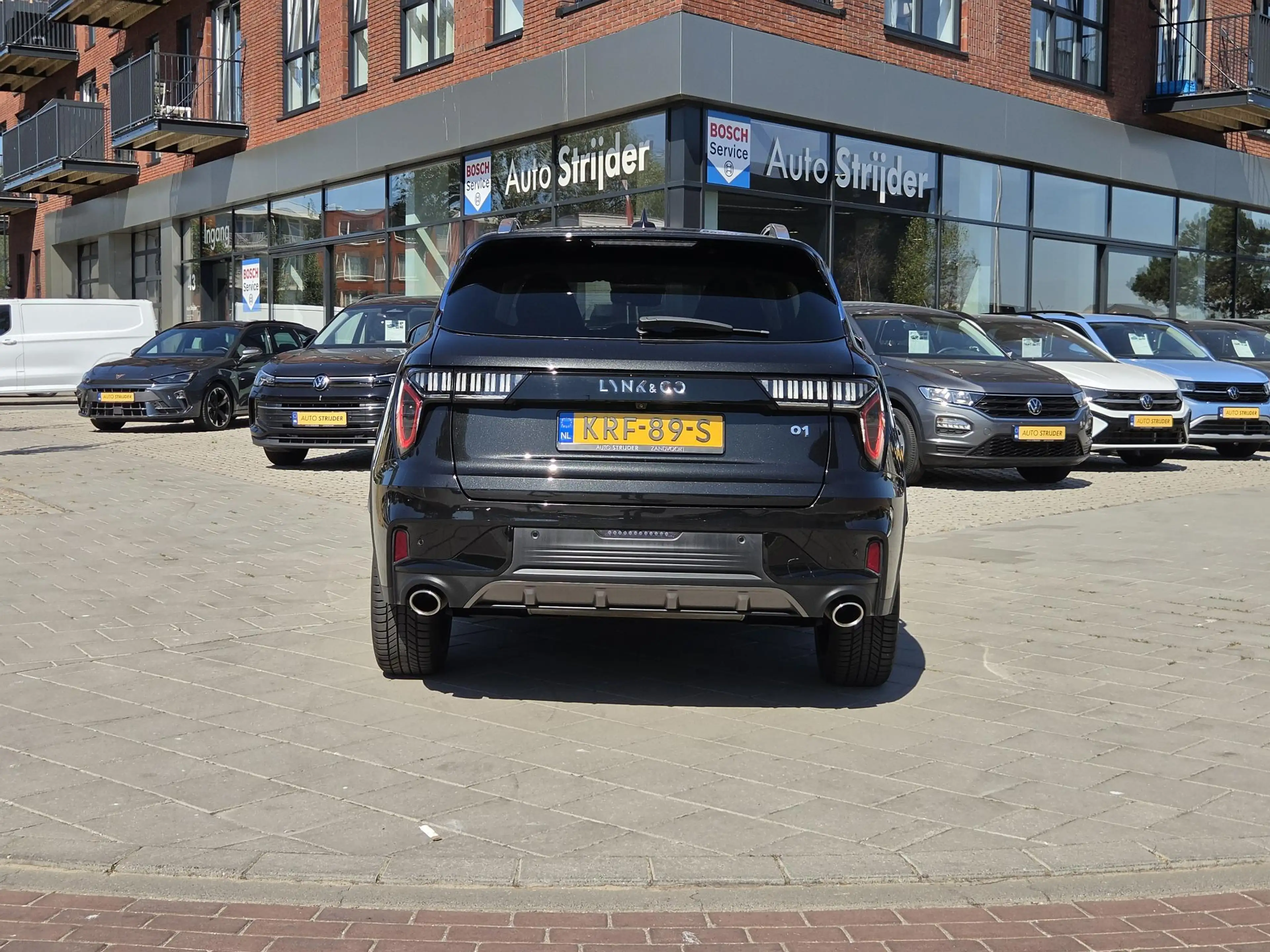 Lynk & Co 01 1.5 HYBRIDE | 360 camera | panodak | blindspot | e — photo 11