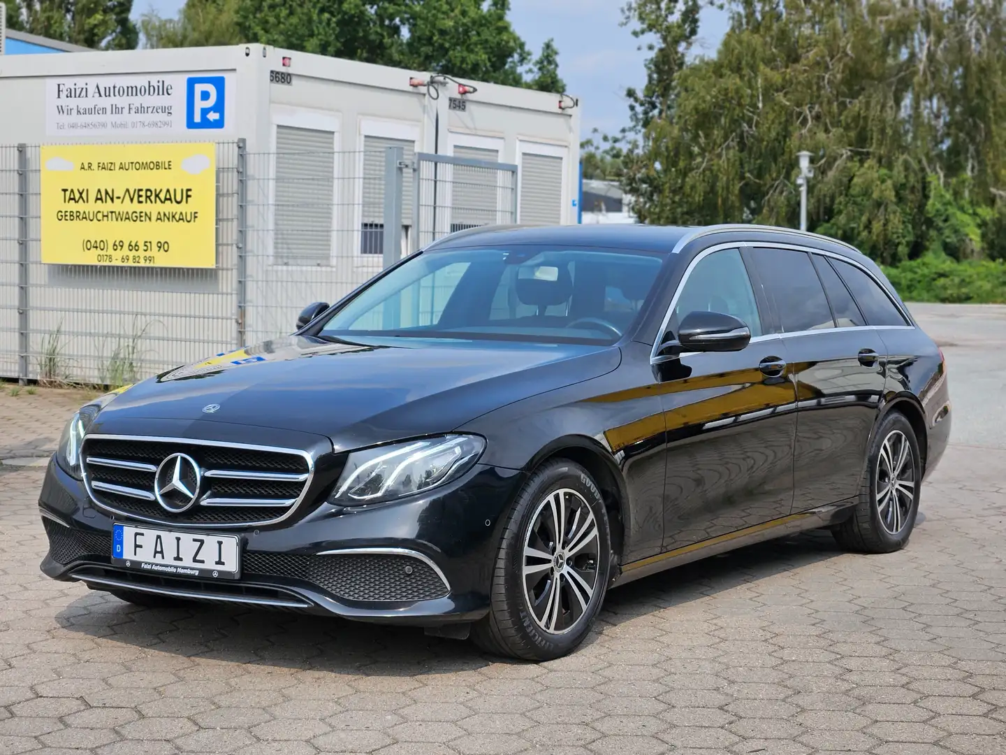 Mercedes-Benz E 220 d T 9G-TRONIC Turbo Neu Rechnung über10.000Euro Schwarz - 1