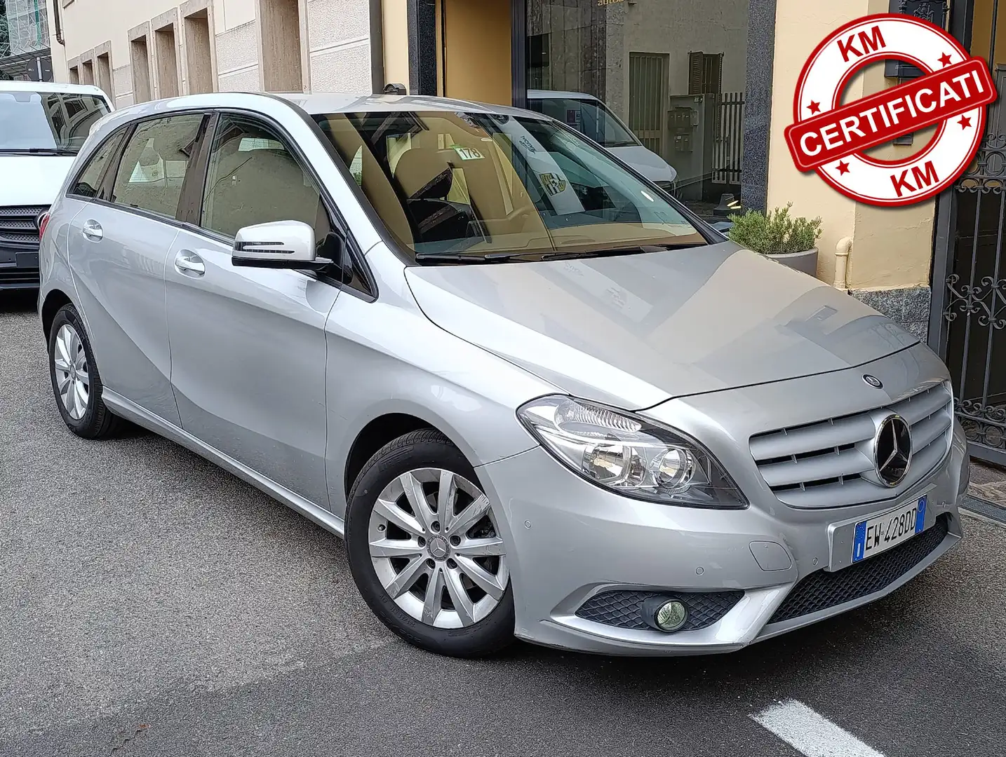 Mercedes-Benz B 180 Executive Euro 6 Navi/Bluetooth/Led/Sensori Argent - 1