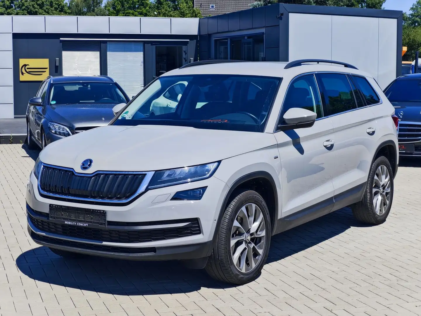 Skoda Kodiaq Clever 4x4|Virtual|ACC|BLIS|Cam|Ambiente Grau - 1