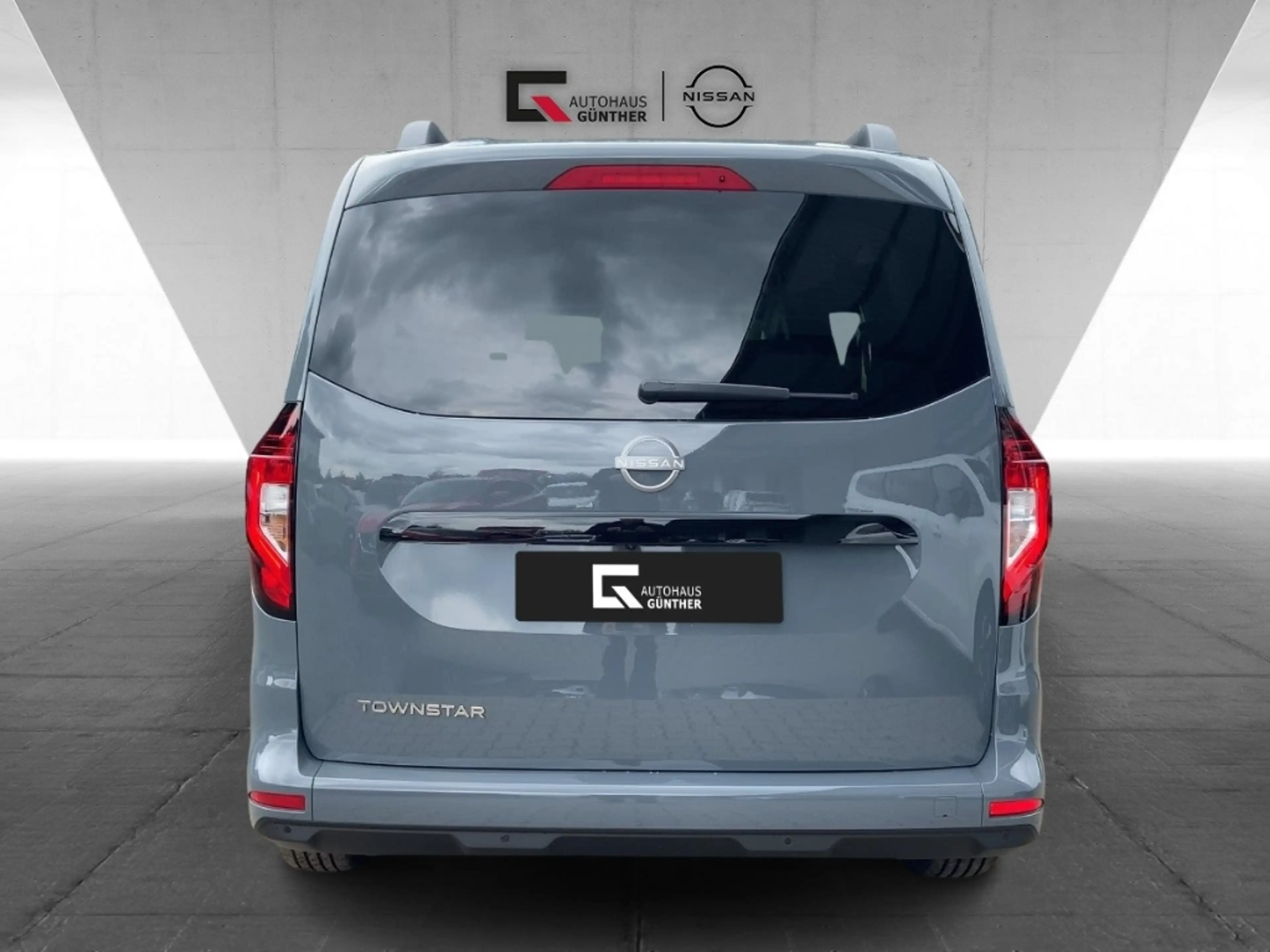 Nissan Townstar TEKNA Kombi 7-Sitze L2 130PS Winter/RFK/Navi/Carpl — photo 3